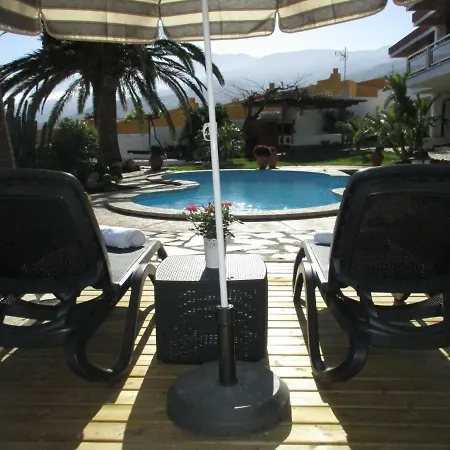 Apartamento En Zona Residencial Con Vistas Al Mar.
